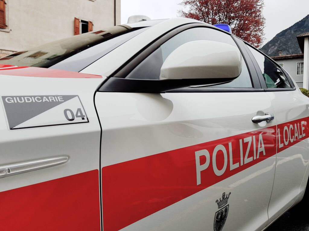 polizia locale Giudicare