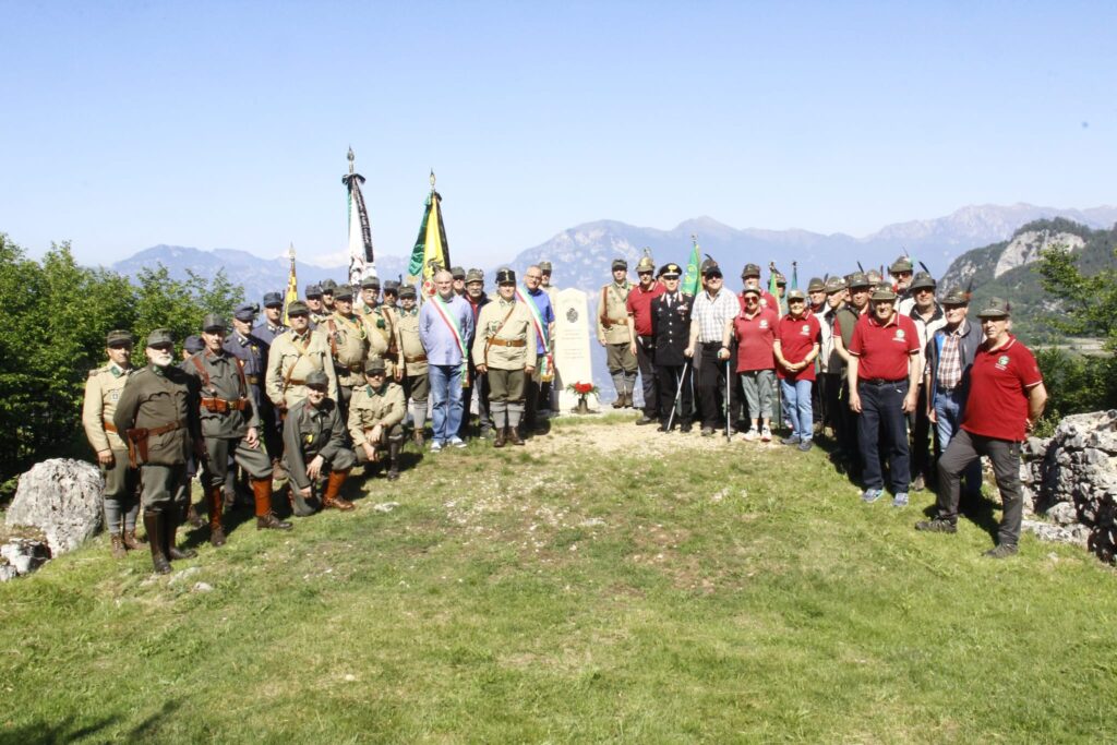 Alpini e Schützen si incontrano a Mori