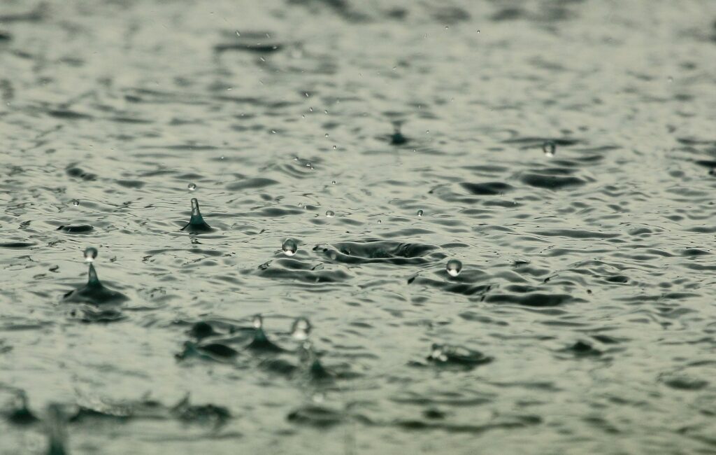Pioggia (Foto di Roman Grac da Pixabay)
